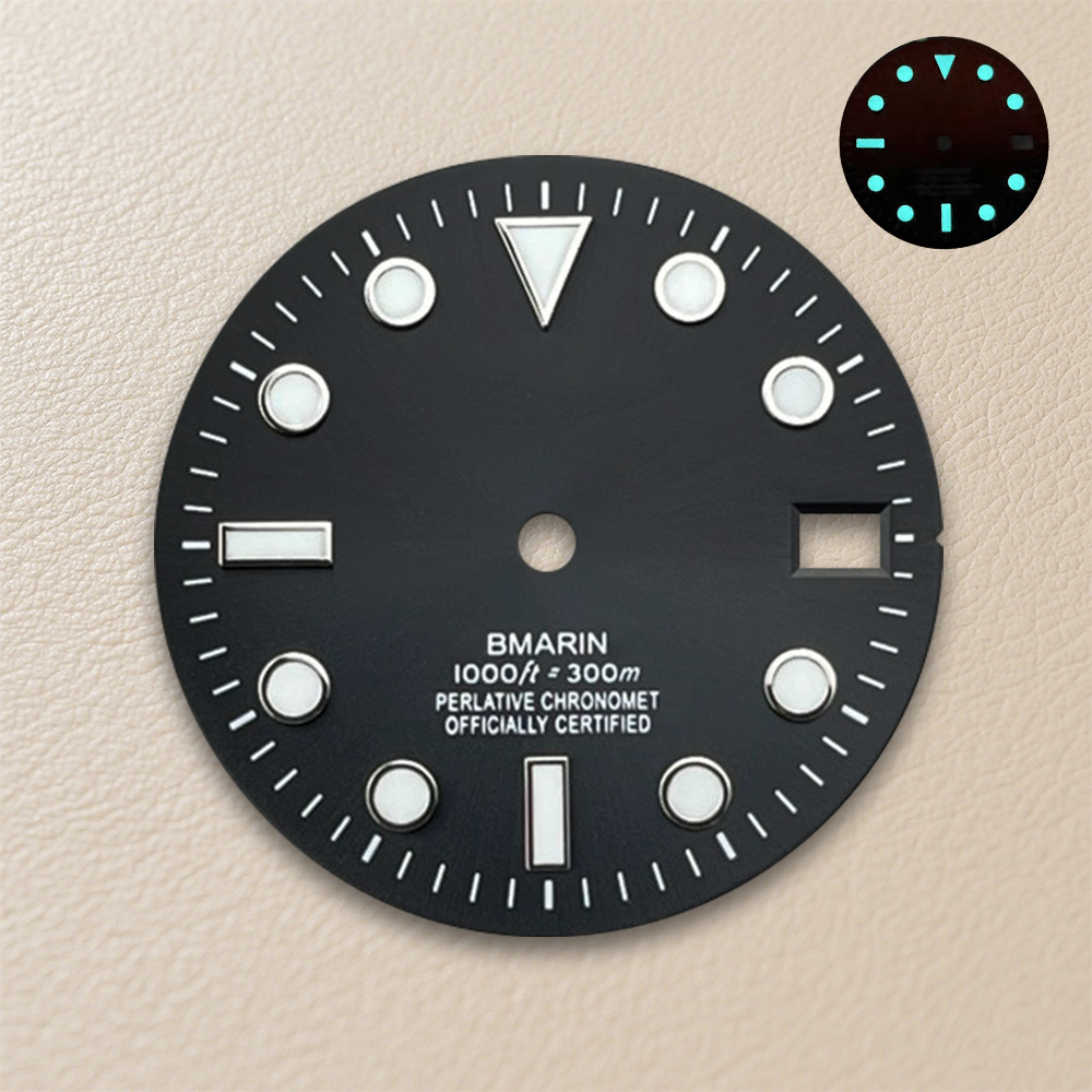 28,5 mm S Logo SUB quadrante s - Reel Case recensione e prezzo